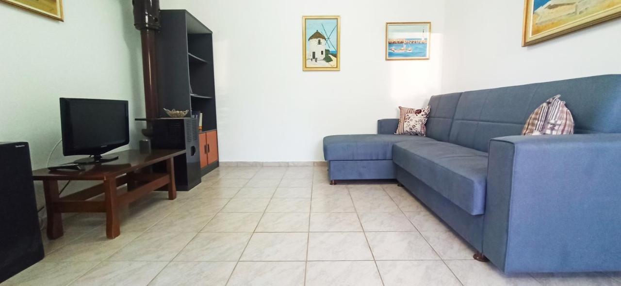 Maris Full Apartment With Roof Garden Access Chios Town Extérieur photo