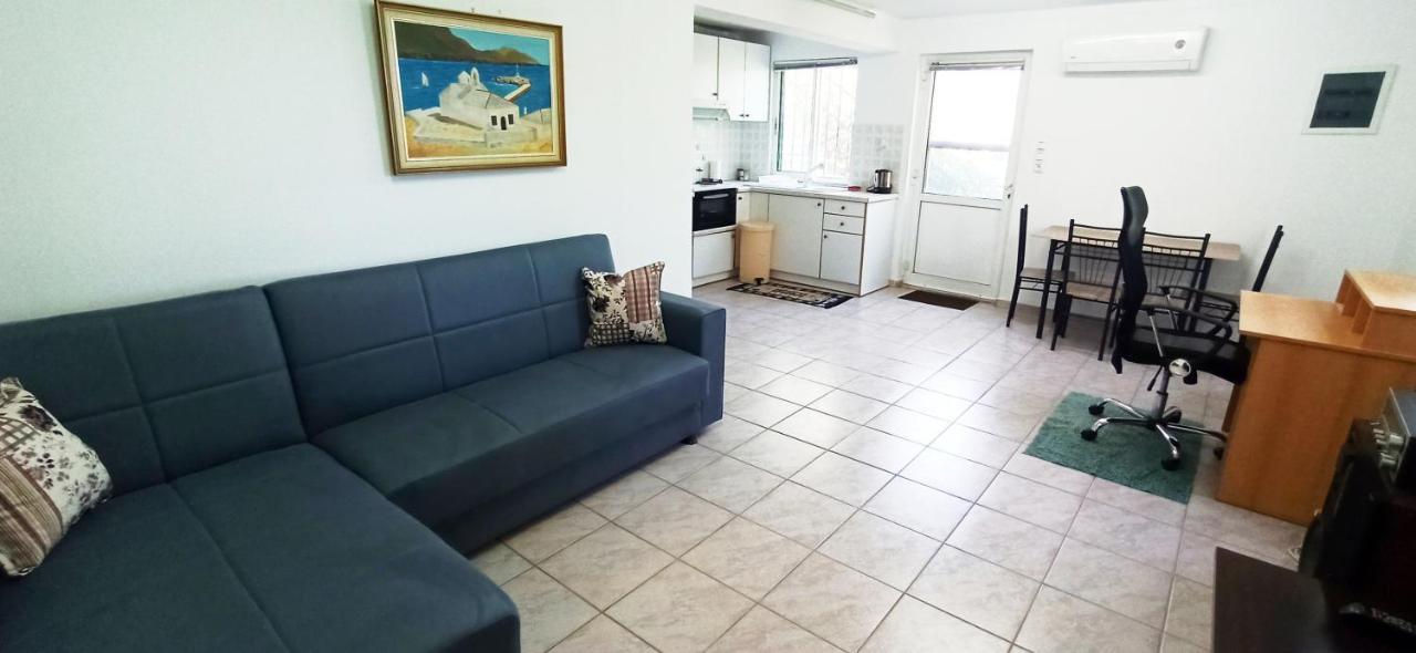 Maris Full Apartment With Roof Garden Access Chios Town Extérieur photo